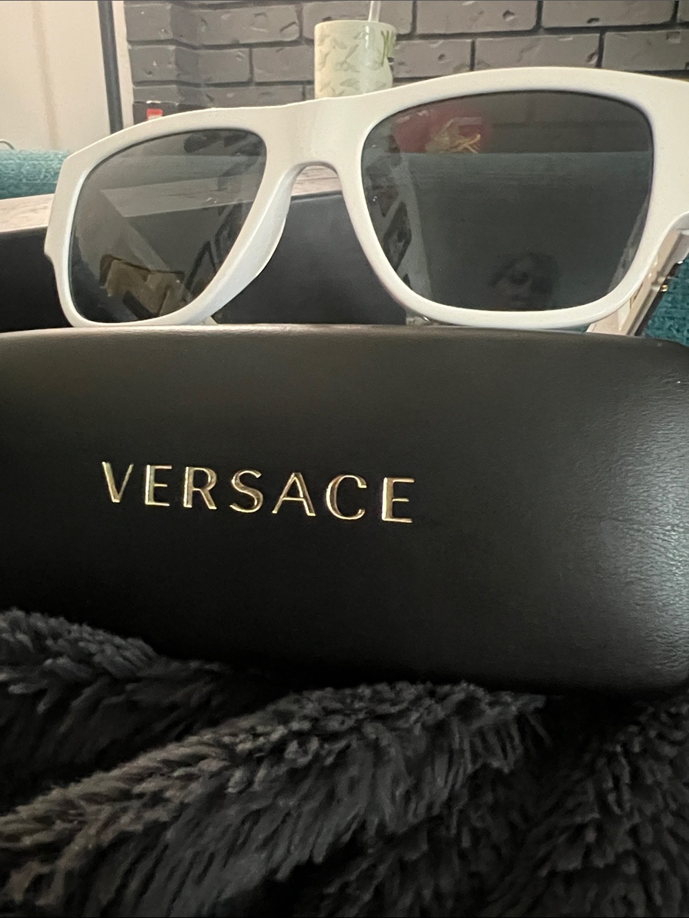 Versace White Frame oversized full inclusion Sunglasses with Dark Lenses